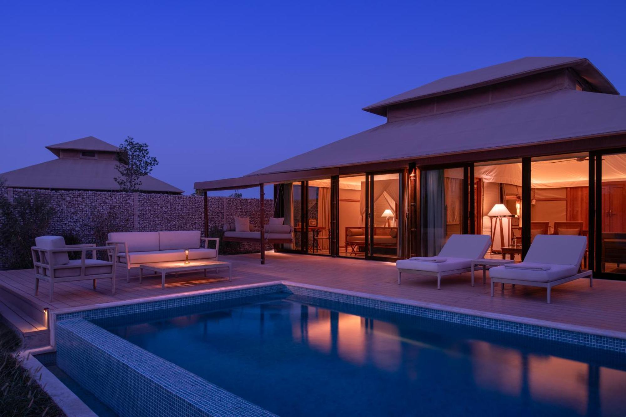 The Outpost Al Barari Camp Hotel Mesaieed Eksteriør billede